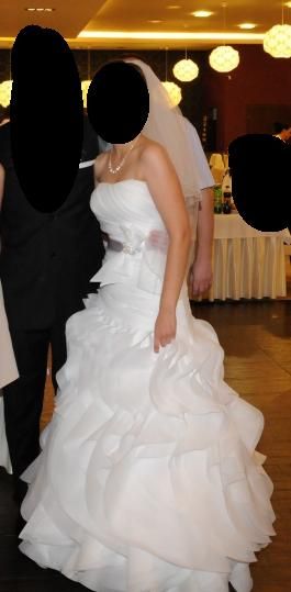 Suknia ślubna laserowo cięte falbany lekka rozmiar 36 lub mniejsze 38