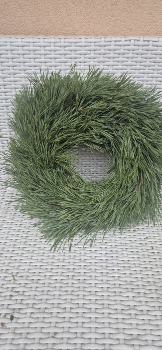 Zbieram zamówienia na wianki z żywej jodły , sosny.