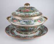 Terrina e travessa de grande porte Porcelana da China Séc. XIX/XX