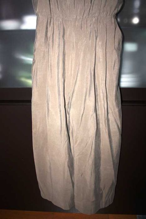 Macacão verde caqui da Zara tamanho L