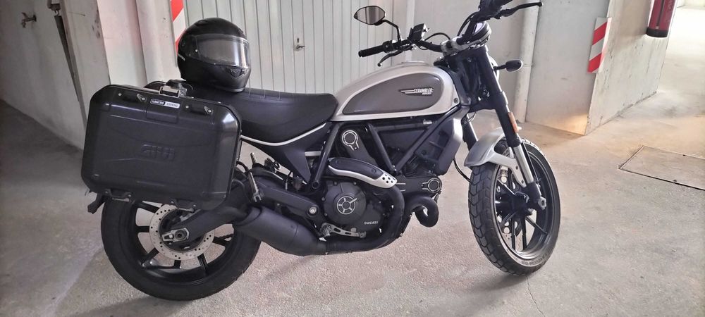 Ducati Scrambler 800