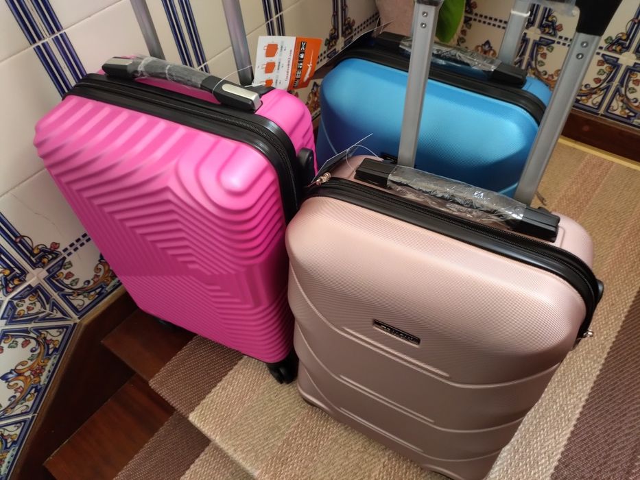 Malas de viagem/Trolleys NOVOS