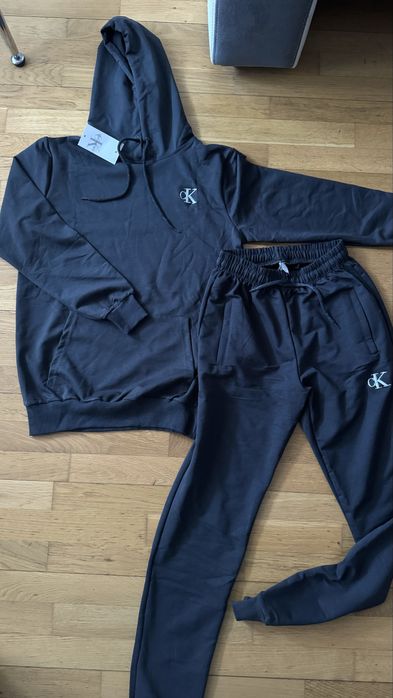 Komplety dresowe meskie m/xxl