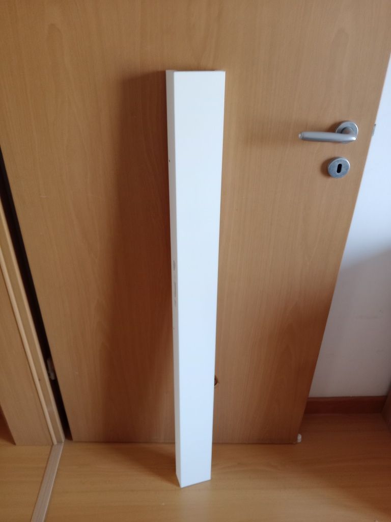 Prateleira de molduras ikea