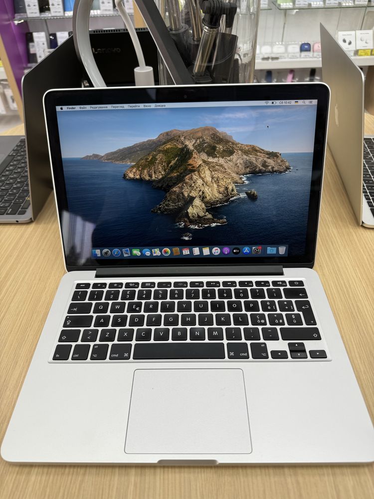 Продам Apple MacBook pro a1502