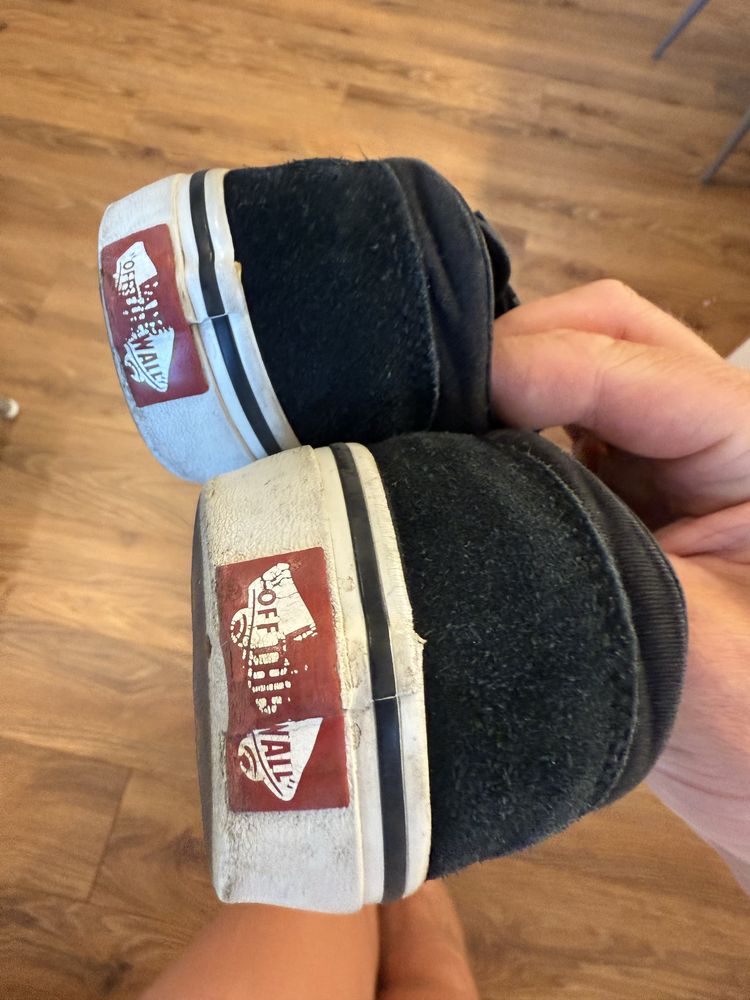 Кросівки  Vans стан гарний
