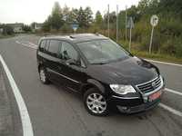 Volkswagen touran 2009 рік