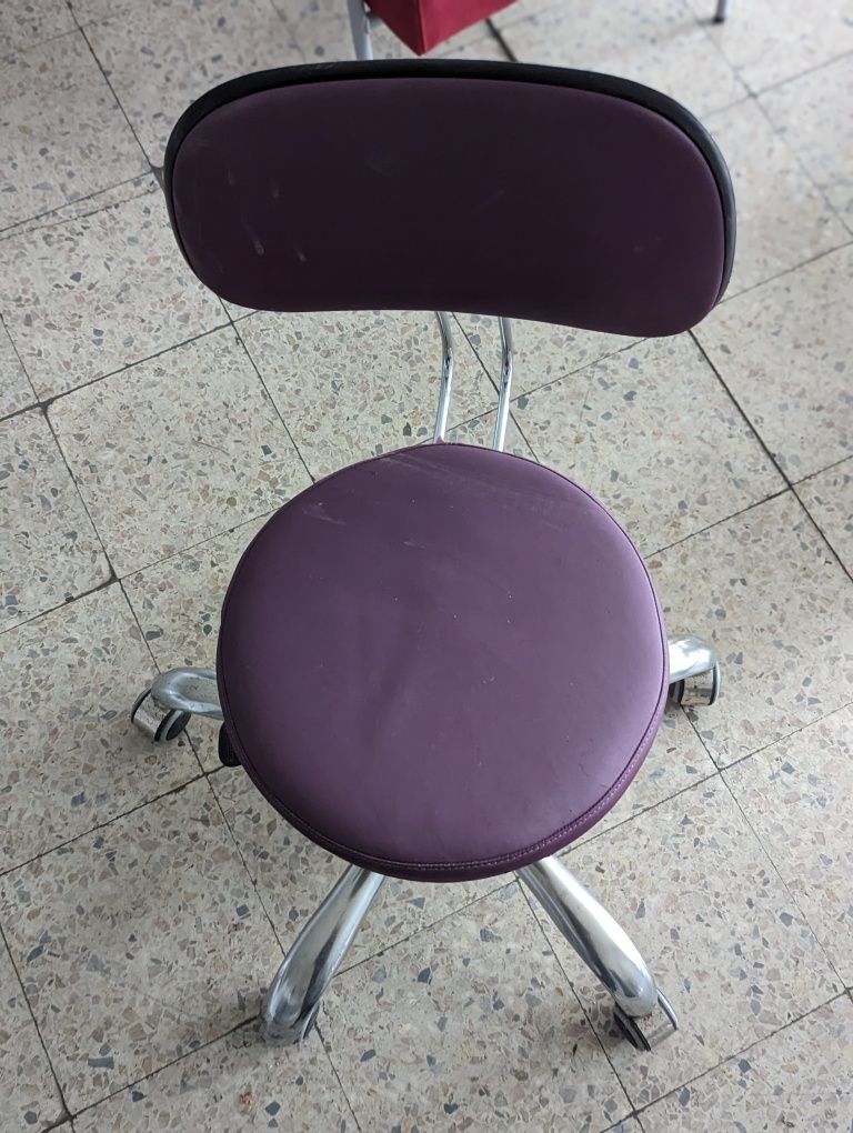 Krzesło fryzjerskie