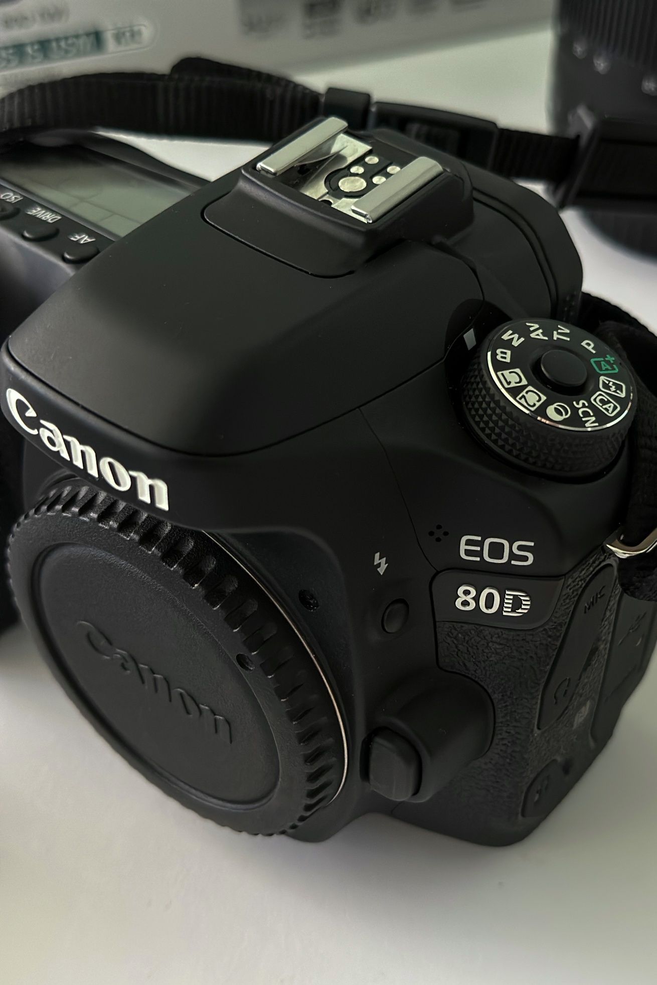 Фотоаппарат Canon eos 80d 18-135mm kit