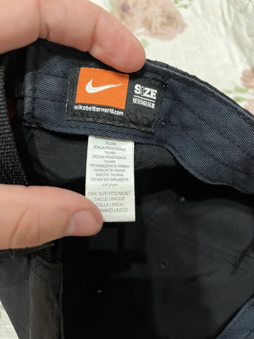 Кепка найк з залізним значком