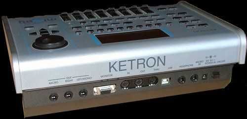 Ketron Midjay arranjador e leitor de arquivos midi e MP3