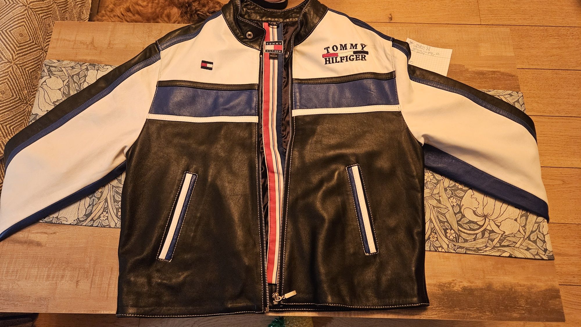 Kurtka tommy hilfiger jak nowa