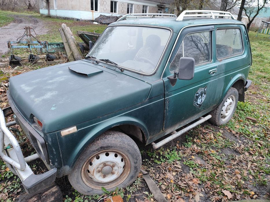 Продам ниву в нормальному стані.