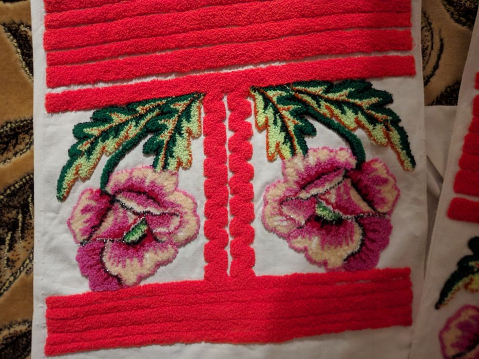 Рушник вышитый в  технике «нетканый гобелен»