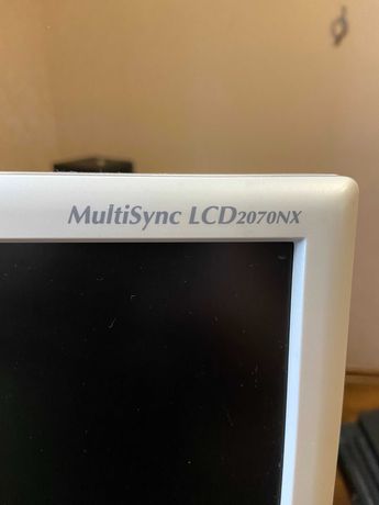 Монітор NEC MultiSync LCD2070NX