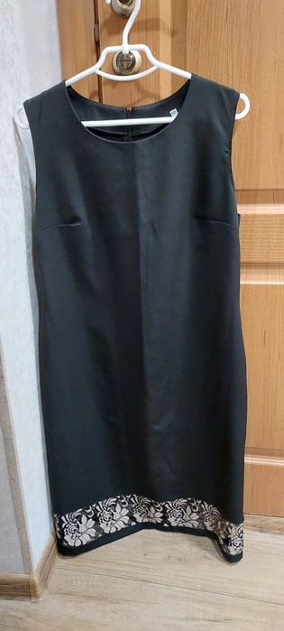 Продам сукню з піджаком