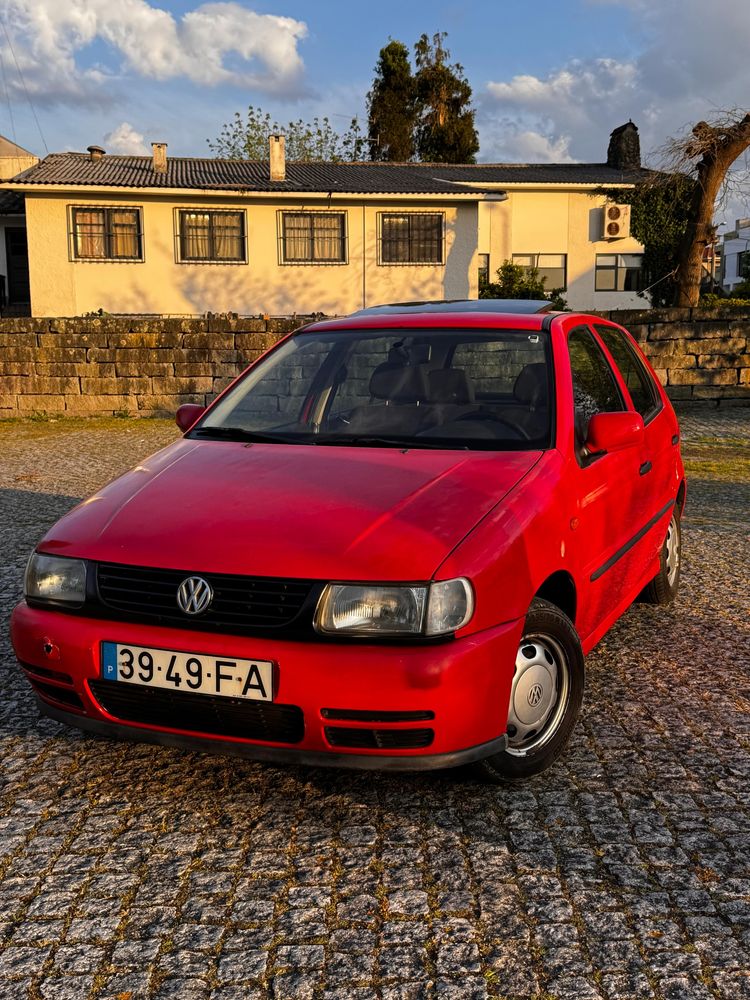 Polo 95 com teto 1.0