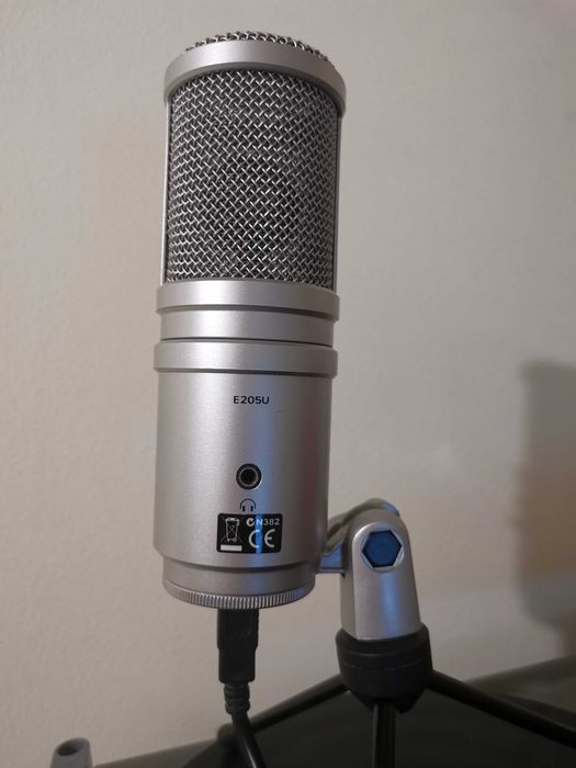 Mikrofon SUPERLUX E205U