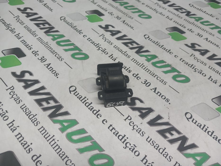 Comando / botão / interruptor vidros frente direito HONDA Jazz II (GD_