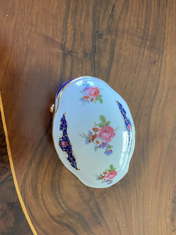Guarda joias porcelana