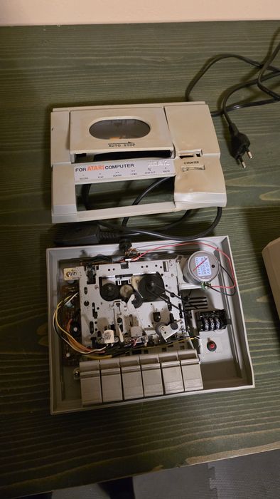 Atari 65xe magnetofon xca12