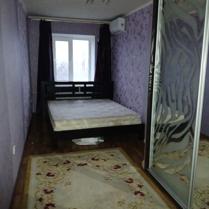 Здається квартира