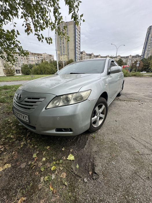 Toyota camry 40. 2,4 arabka