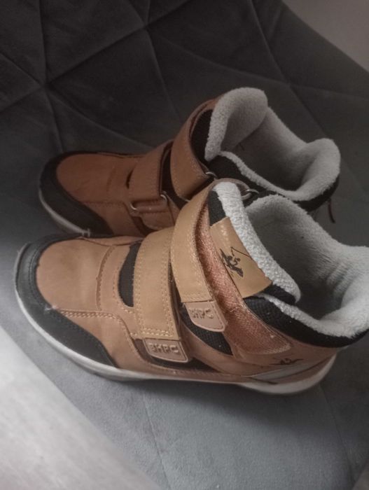 Buty dla chłopca zimowe