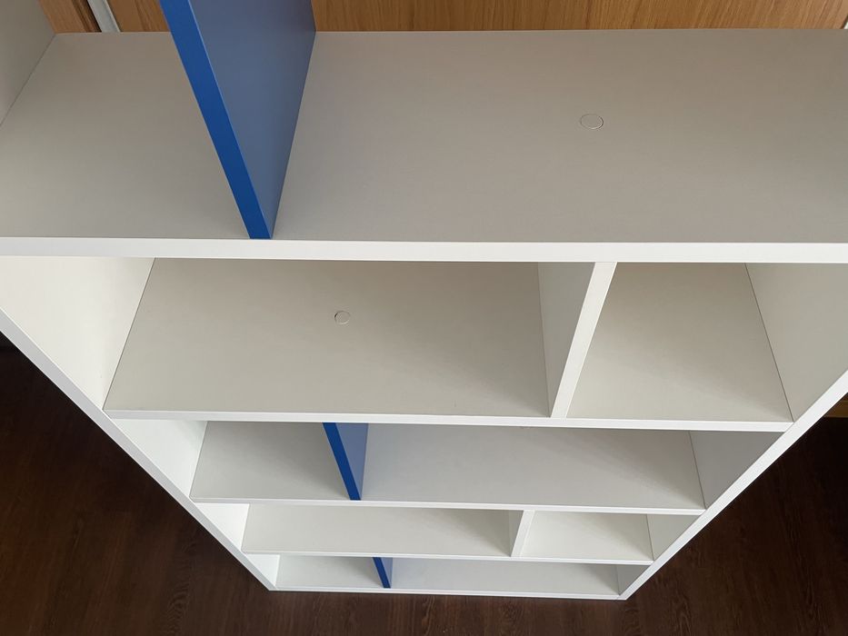 Cama + colchão + estante