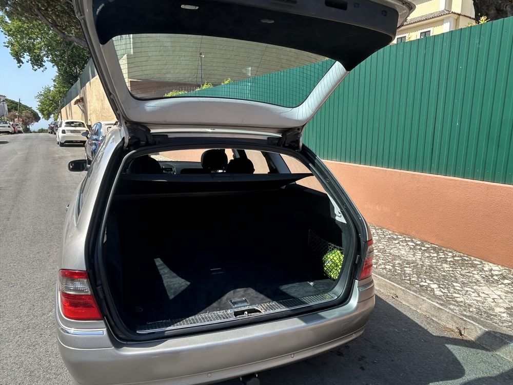 Mercedes E 220 Avantgard