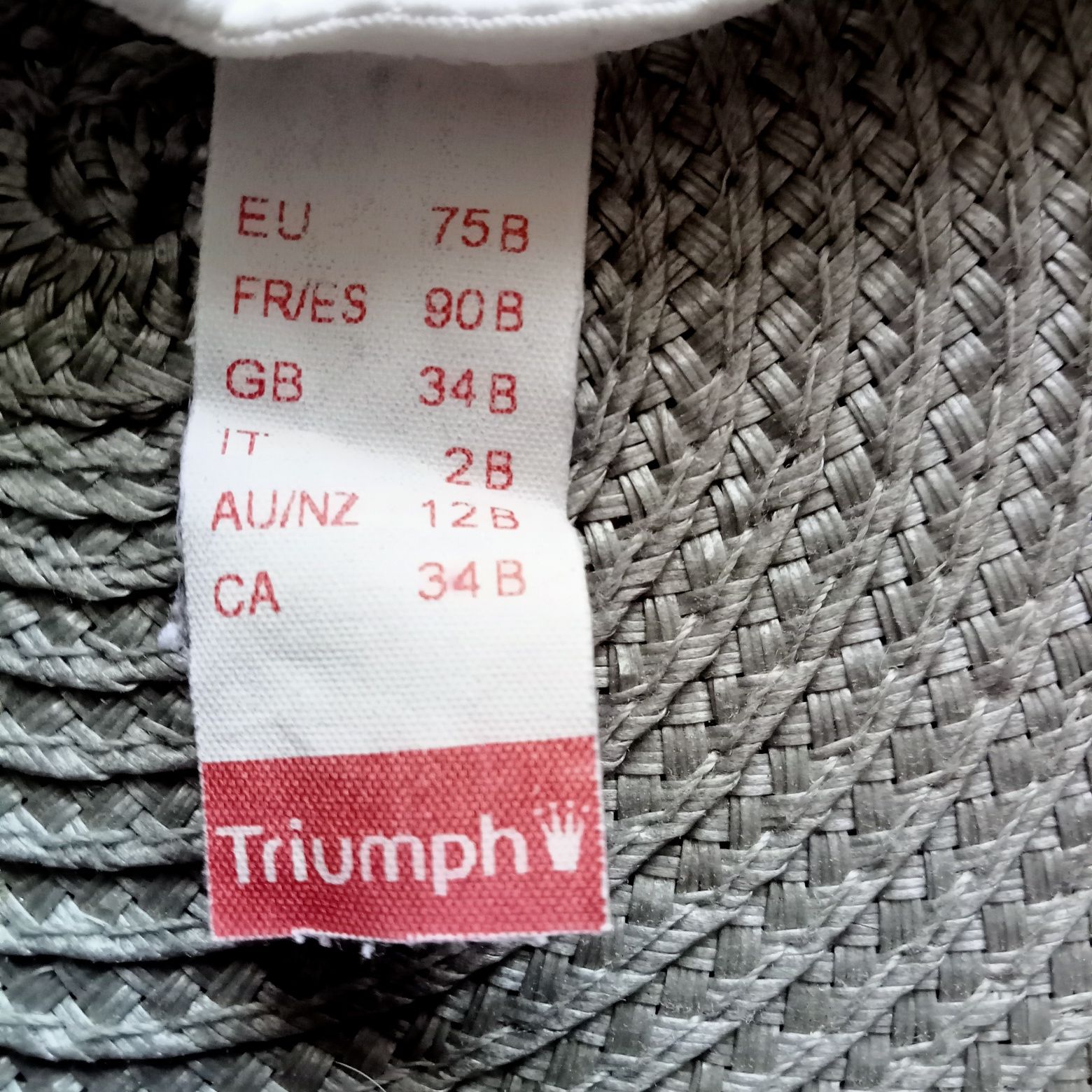 Biustonosz miękki,bez fiszbin, Triumph 75B