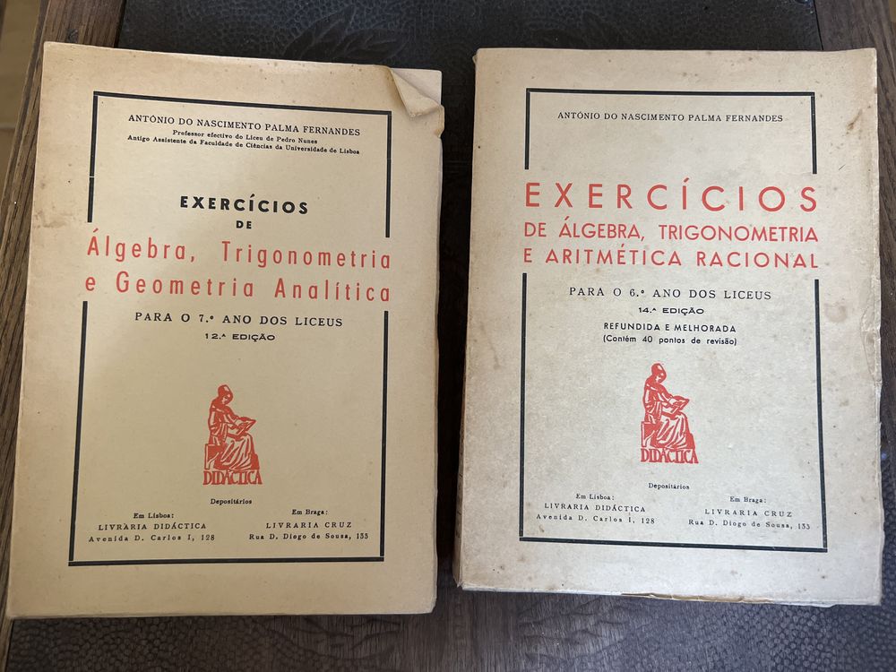 Lote de Livros de Álgebra