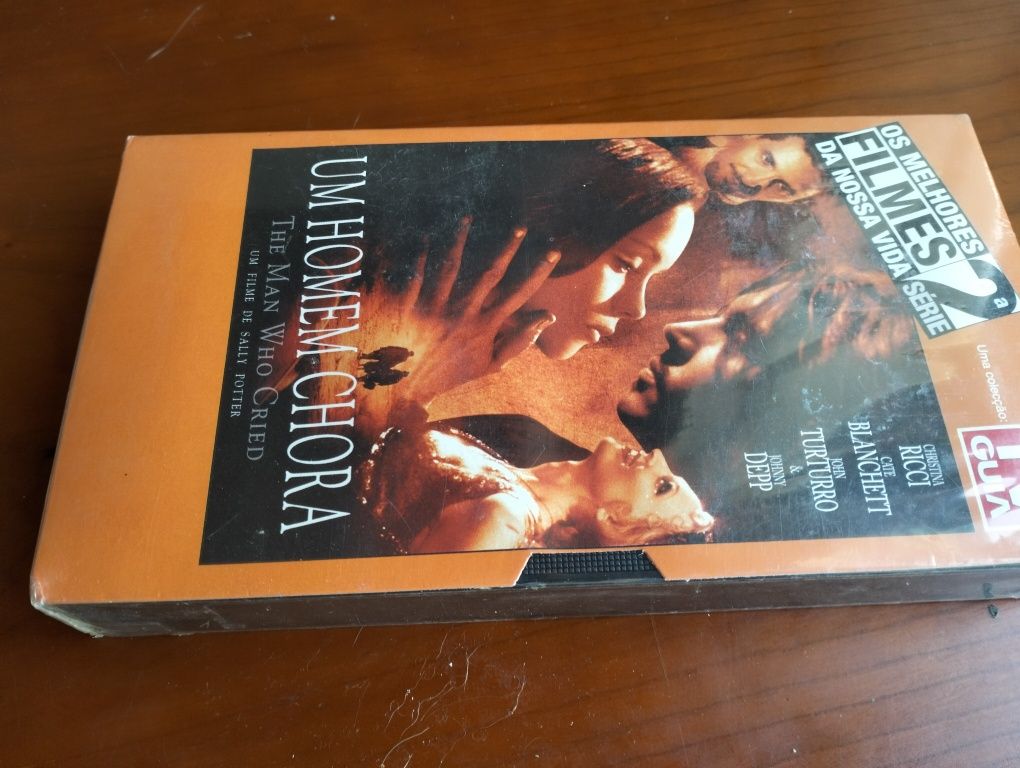 Antiga VHS "Um Homem Chora" (selada)