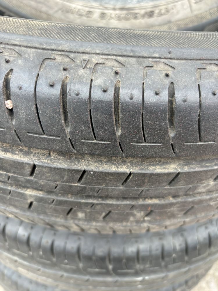 продам резину в розмірі 175/60 r16