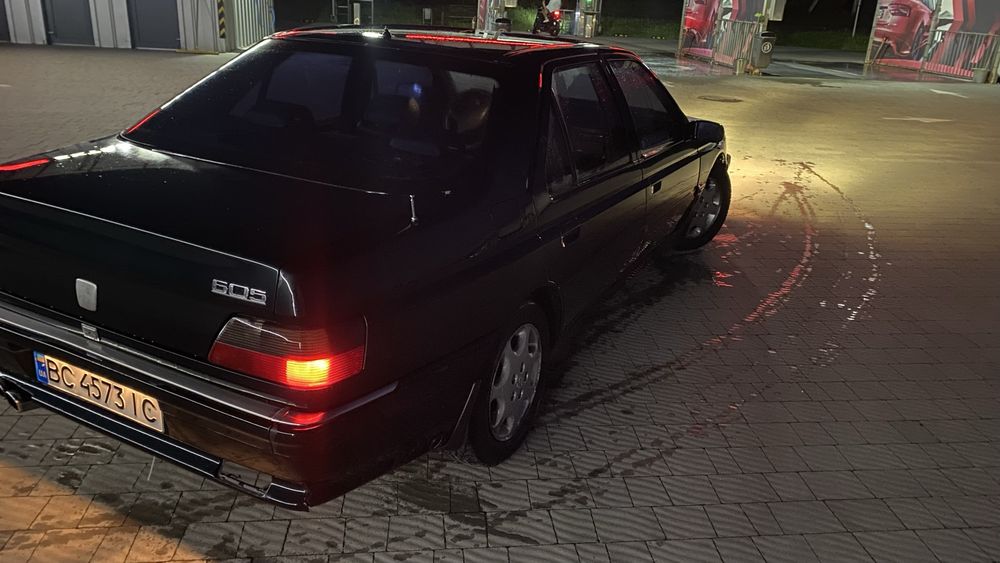 До вашої уваги Пижо 605