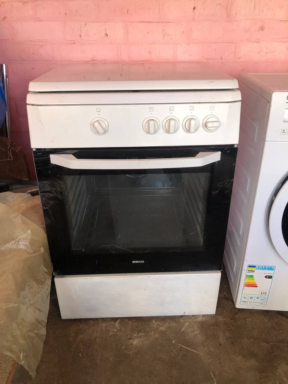 Газова плита BEKO