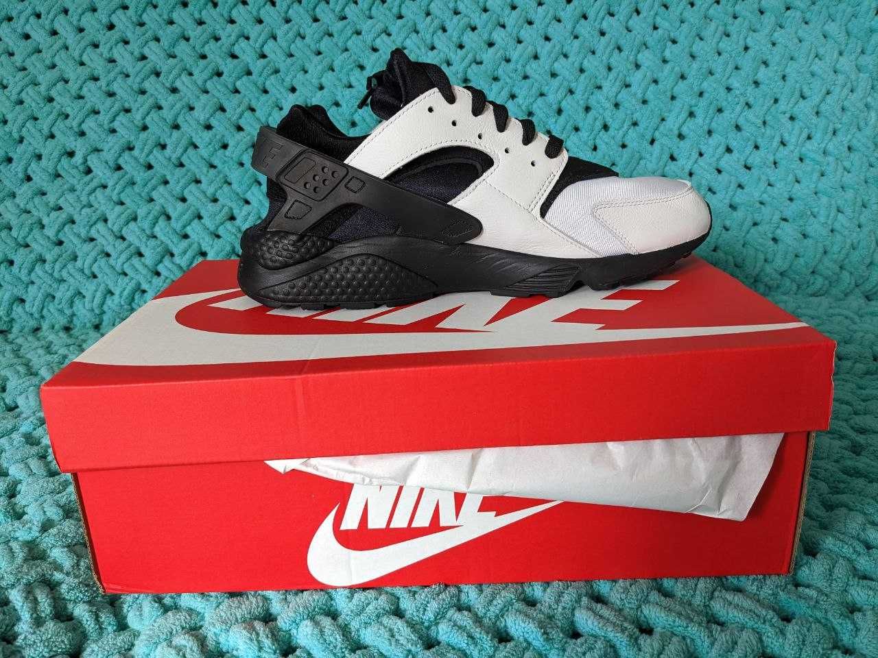 Кросівки Nike Air Huarache | 42  розмір | Нові!