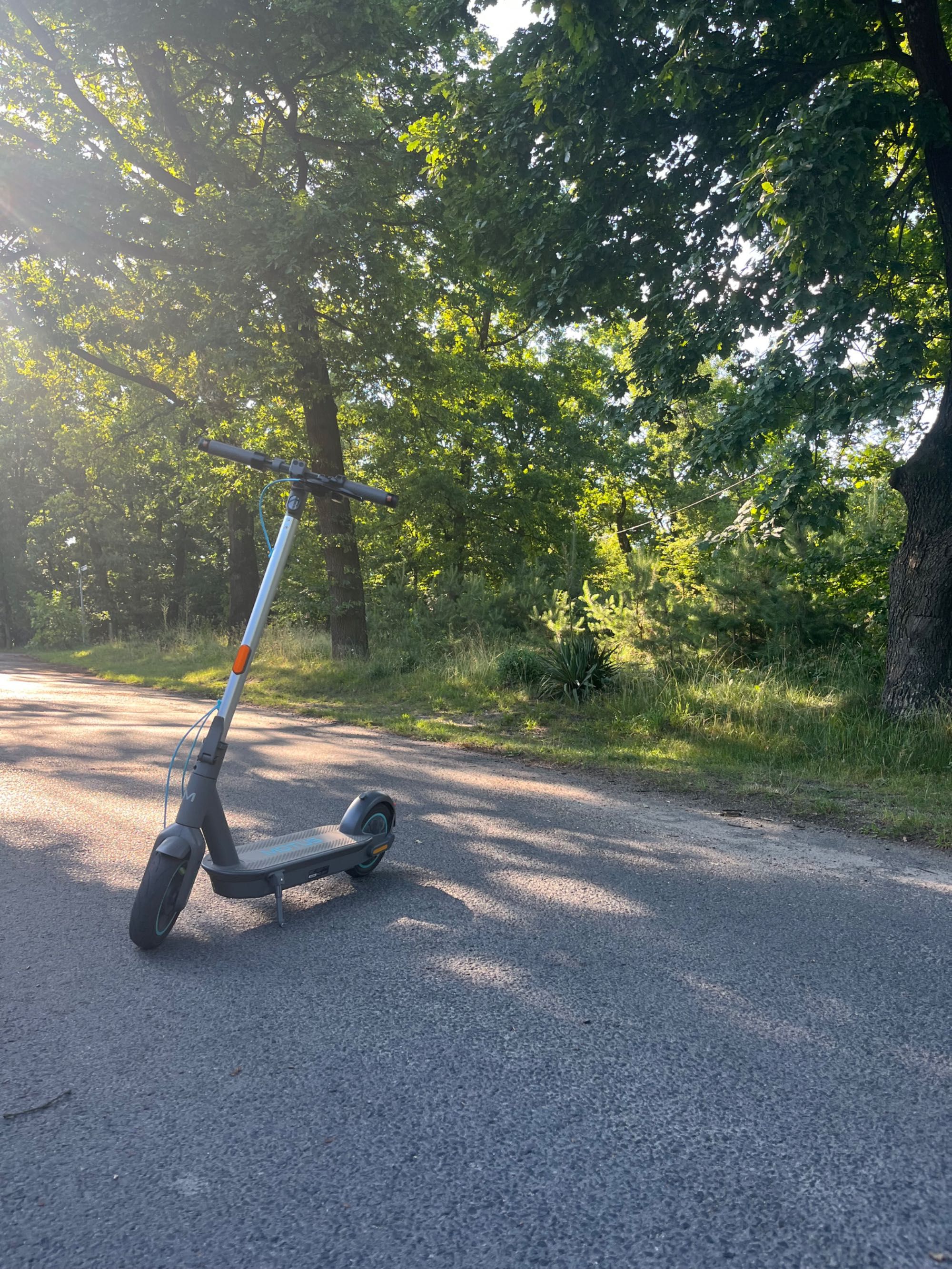 Hulajnoga elektryczną motus scooty 10