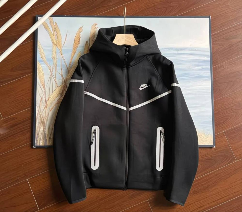 Кофта Nike Tech Fleece рефлектив