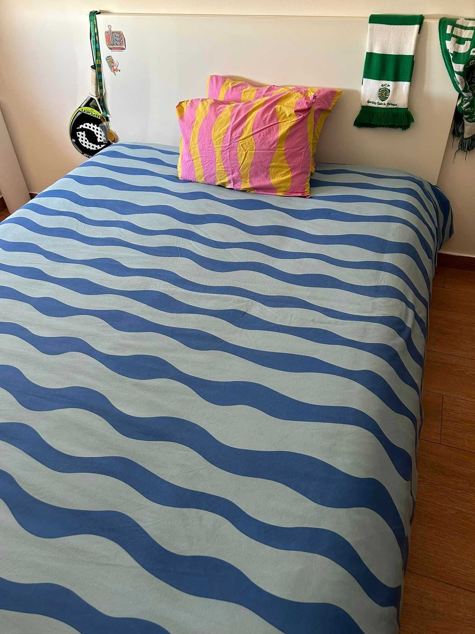 Cama Malm IKEA 160x200 + Colchão