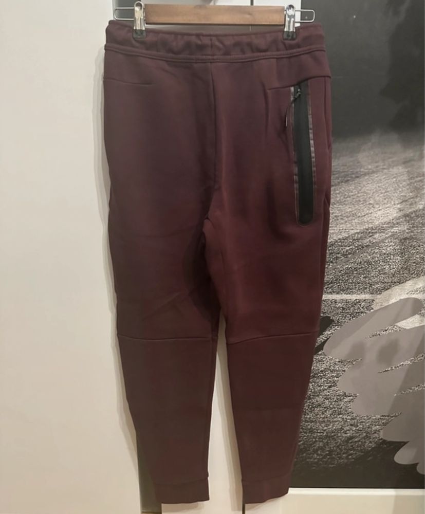 Dres Nike tech fleece