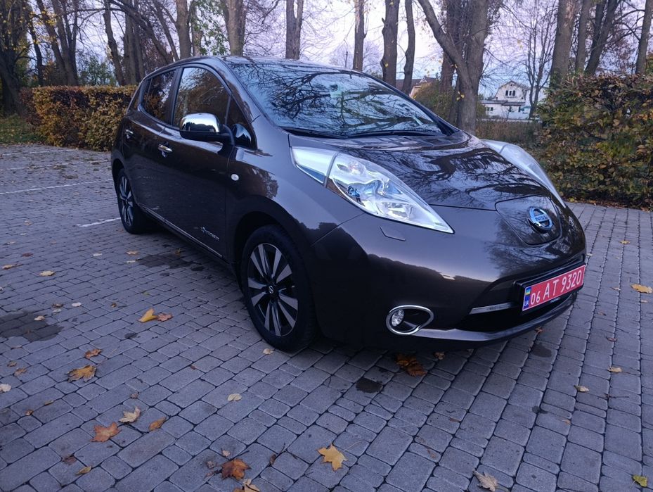 Продам Nissan Leaf 2016 30 кВт