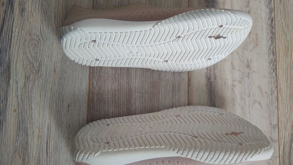 Buty do wody i plywania