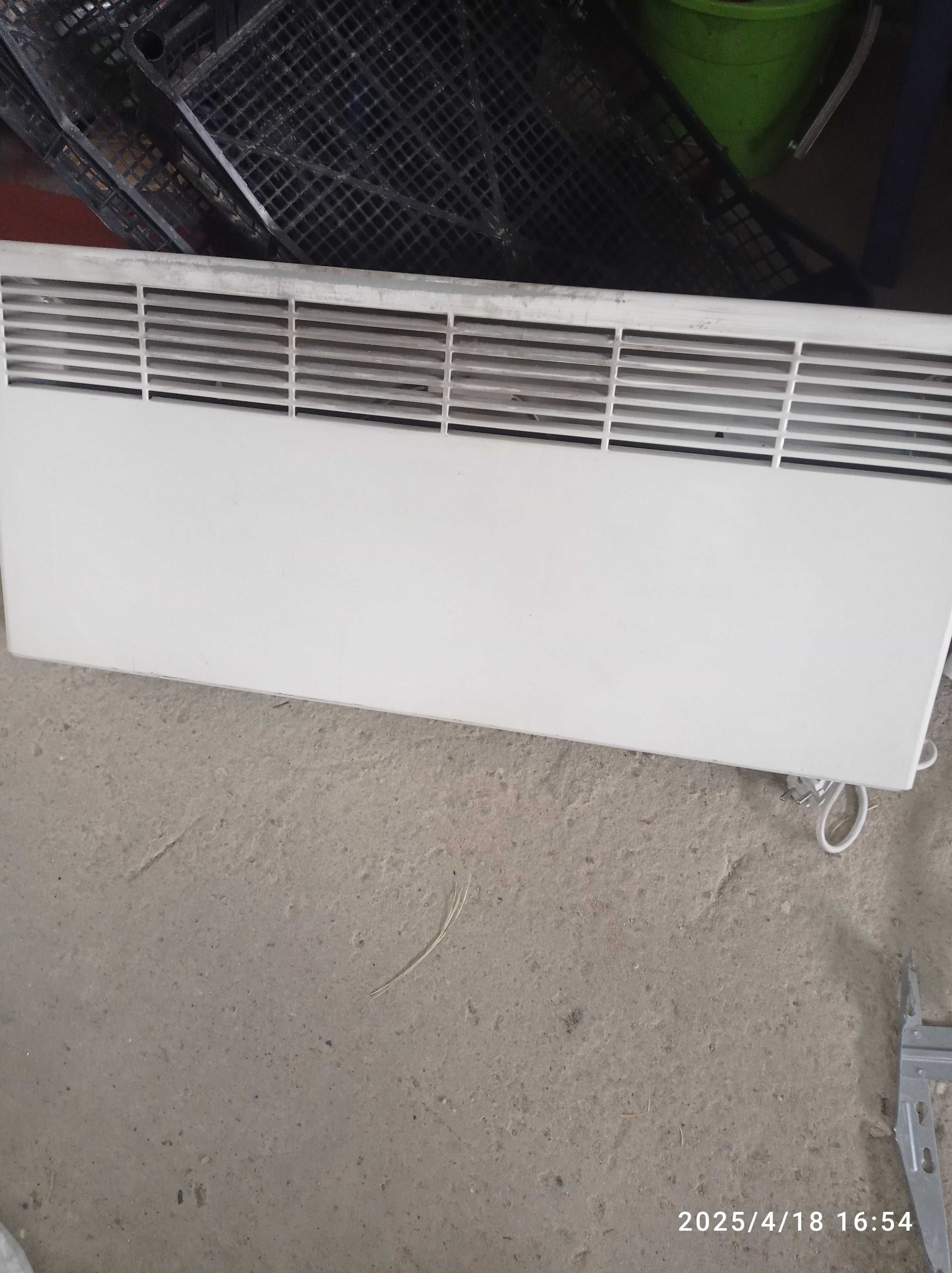Panele elektryczne na ścianę regulacja