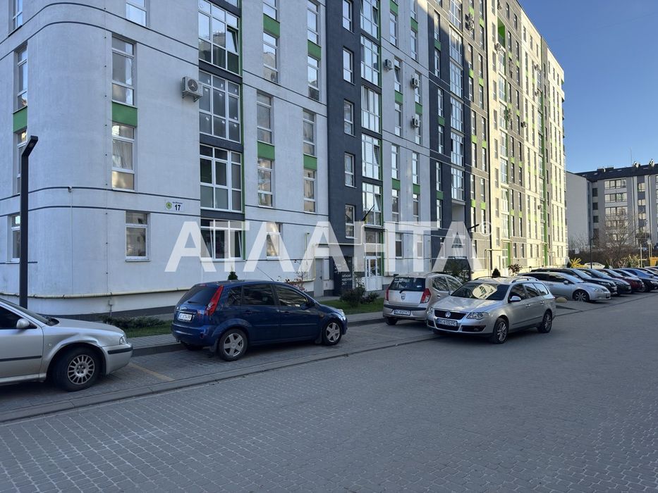 Продаж 1 кімнатної квартири по вул Кільцева Винники 52,4 м2