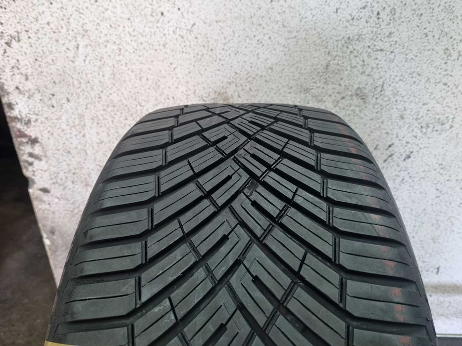 245/40/19 98Y XL Continental AllseasonContact 2 D.0225