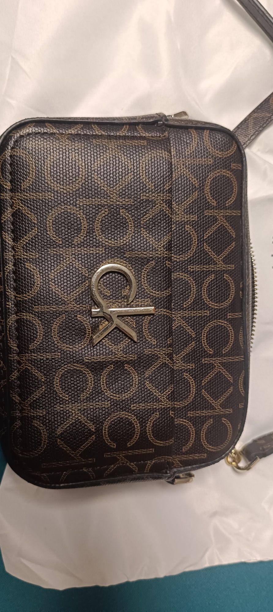 Torebka mała monogram Calvin Klein brąz
