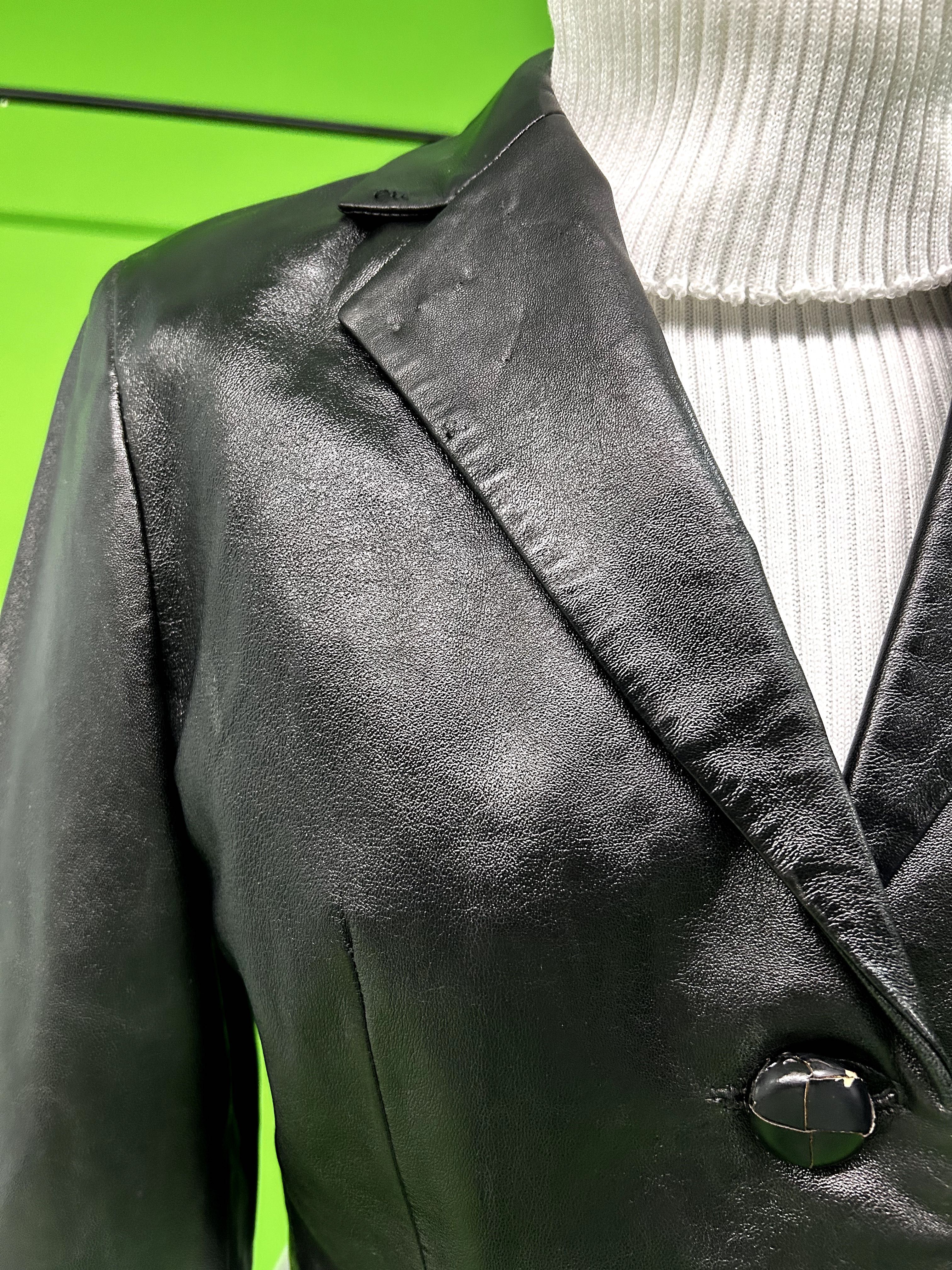 Blazer Cropped Couro