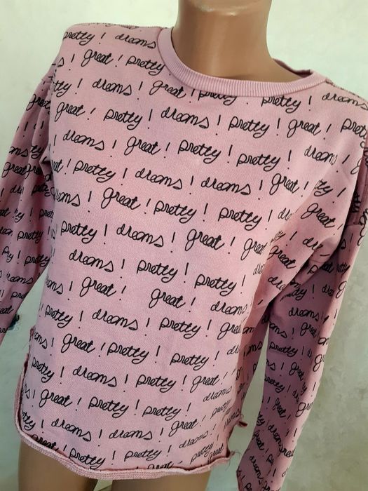 Кофта фірмова на легкій байці р.152