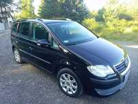 Volkswagen Touran 1,6 MPI 2007 rok - benzyna+LPG czarny